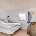 Casa de Férias Bright And Well-kept Close To The Beach, Nature And Charming Ebeltoft